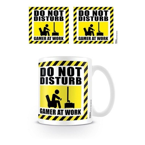 Gamer at Work Taza Do not Disturb