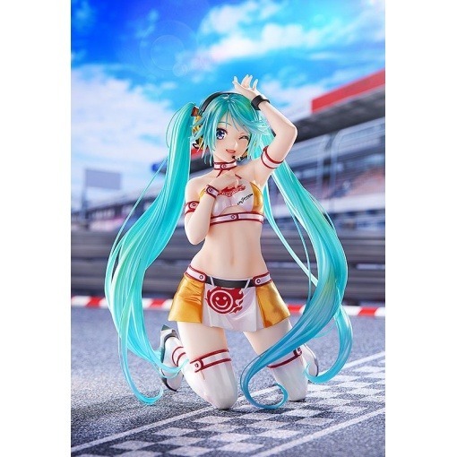 Hatsune Miku GT Project Estatua PVC 1/7 Racing Miku 2010 Ver. Art by Kentaro Yabuki 18 cm