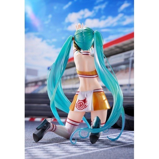 Hatsune Miku GT Project Estatua PVC 1/7 Racing Miku 2010 Ver. Art by Kentaro Yabuki 18 cm