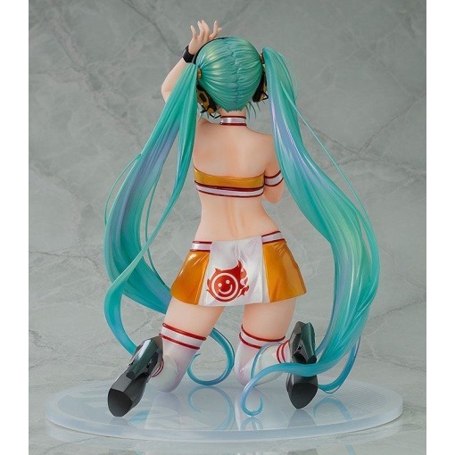 Hatsune Miku GT Project Estatua PVC 1/7 Racing Miku 2010 Ver. Art by Kentaro Yabuki 18 cm