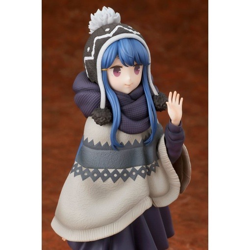 Laid-Back Camp Estatua 1/7 Rin Shima Lake Shibire Camping Ver. 22 cm