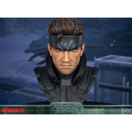 Metal Gear Solid Busto Grand Scale Solid Snake 31 cm