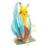 Pokémon 25 aniversario Estatua con Iluminación Deluxe Pikachu 33 cm