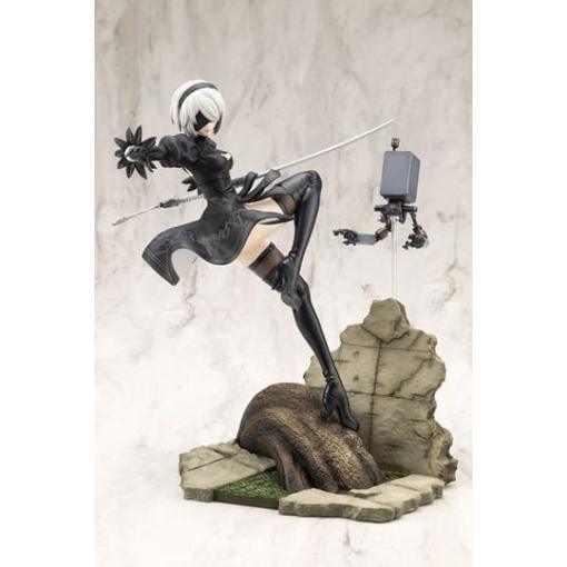 Nier:Automata Ver. 1.1a Estatua PVC ARTFX J 1/8 2B 24 cm