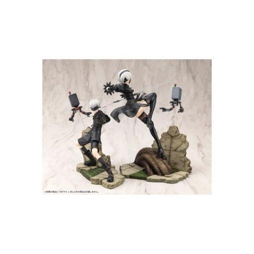 Nier:Automata Ver. 1.1a Estatua PVC ARTFX J 1/8 2B 24 cm