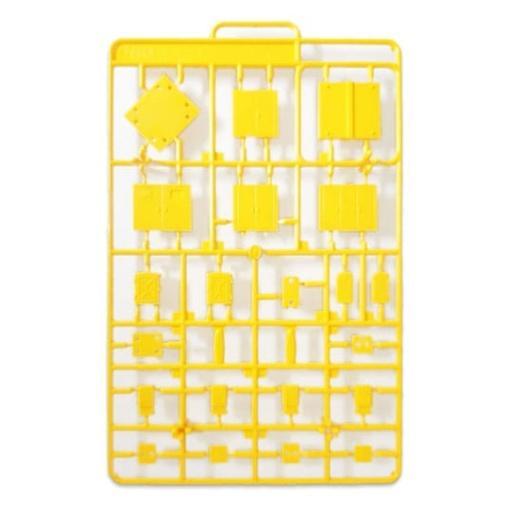 Original Character Plastic Model Kit 1/80 Pop Another World Series Relay box/Cubicle Yellow 3 cm