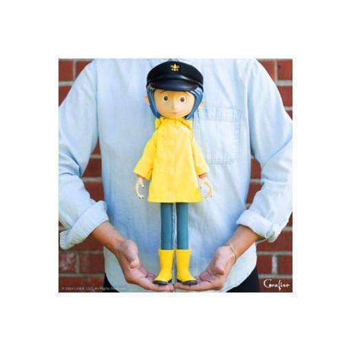 Coraline Figura Supersize Vinyl Coraline with Hat (Button Eyes) 40 cm