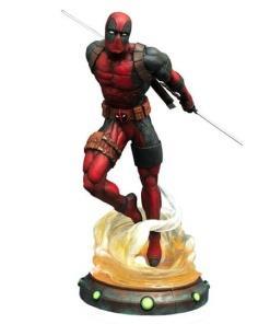 Marvel Gallery Estatua Deadpool 23 cm