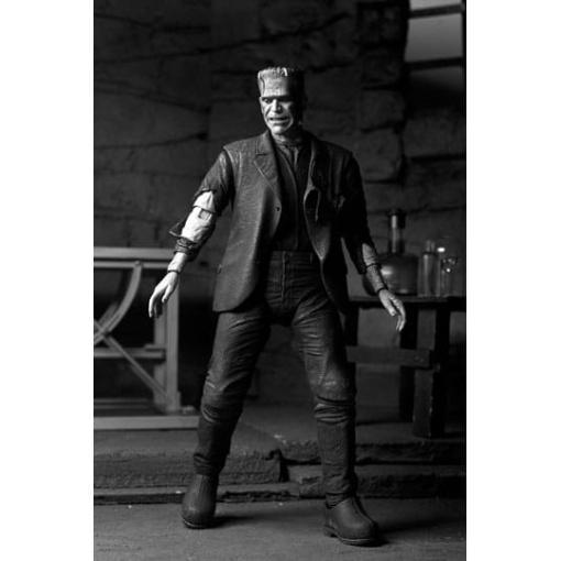 Universal Monsters Figura Ultimate Frankenstein's Monster (Bride of Frankenstein) (B&W) 18 cm