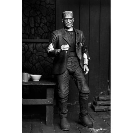 Universal Monsters Figura Ultimate Frankenstein's Monster (Bride of Frankenstein) (B&W) 18 cm