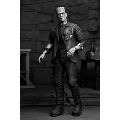 Universal Monsters Figura Ultimate Frankenstein's Monster (Bride of Frankenstein) (B&W) 18 cm