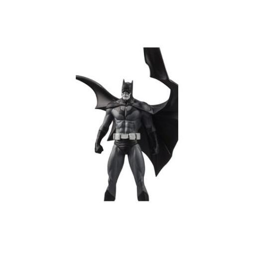 DC Direct Estatua a Batman Black & White Batman (by Jorge Jimenez) 27 cm