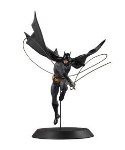 DC Direct Estatua a DC Designer Series Batman (by Dan Mora) 40 cm