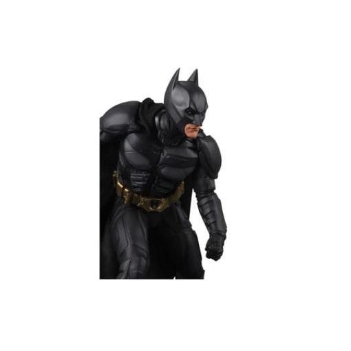 DC Direct Estatua a DC Movie Statues Batman (The Dark Knight) 24 cm