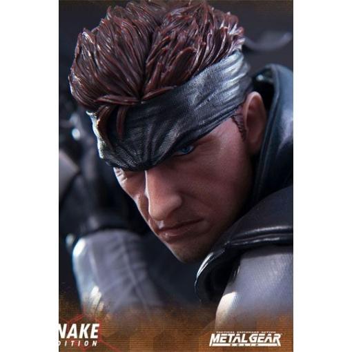 Metal Gear Solid Estatua Solid Snake 44 cm