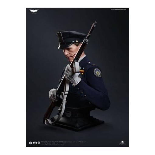 The Dark Knight Busto 1/1 The Joker (Police Uniform) 87 cm