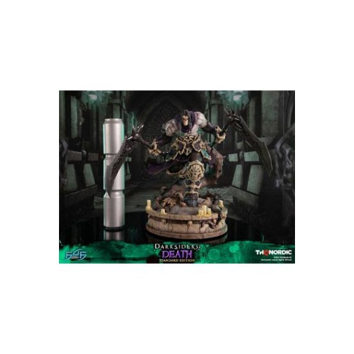 Darksiders Estatua Death 36 cm