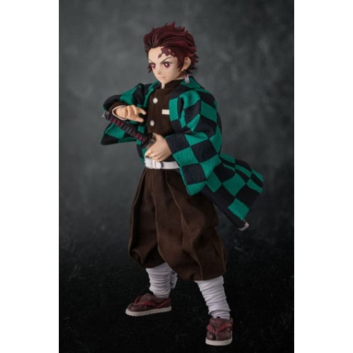 Demon Slayer: Kimetsu no Yaiba Estatua 1/6 Tanjiro Kamado 20 cm