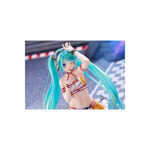 Hatsune Miku GT Project Estatua PVC 1/7 Racing Miku 2010 Ver. Art by Kentaro Yabuki 18 cm