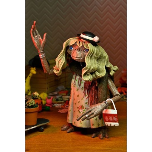 E.T. El Extraterrestre Figura Ultimate Dress-Up E.T. 11 cm