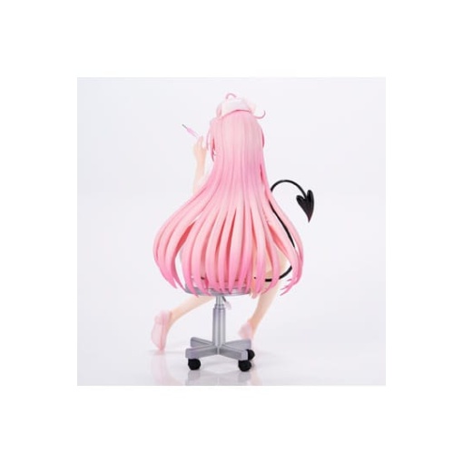 To Love-Ru Darkness Estatua PVC Lara Satalin Deviluke Nurse Cos 26 cm