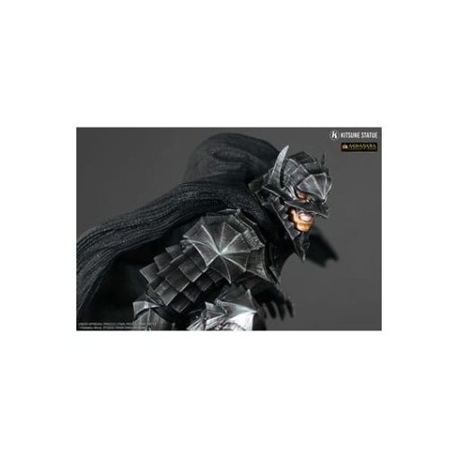 Berserk Estatua PVC Akihabara Legend Figure 1/8 Guts (Berserker Armor) 26 cm - Embalaje dañado