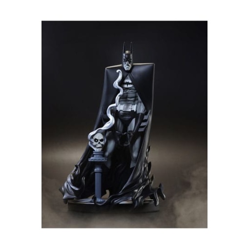 DC Direct Estatua a 1/10 Batman Black & White by Bill Sienkiewicz 20 cm