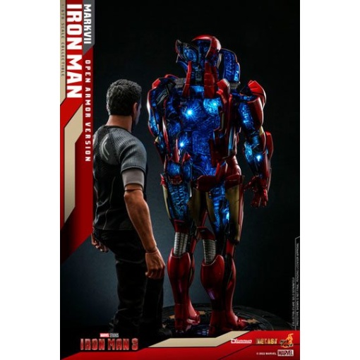 Iron Man 3 Diorama 1/6 Iron Man Mark VII (Open Armor Version) 32 cm