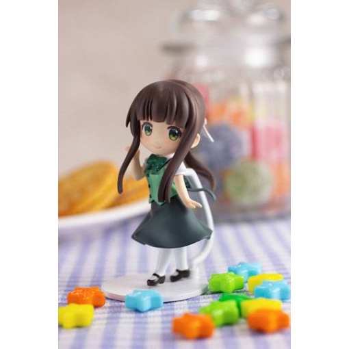 Is the Order a Rabbit Bloom Estatua PVC Chiya (re-run) 6 cm