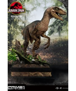 Jurassic Park Estatua 1/6 Velociraptor 41 cm