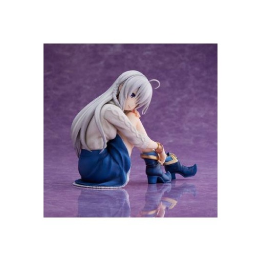 Majo no Tabitabi Estatua PVC Elaina 12 cm