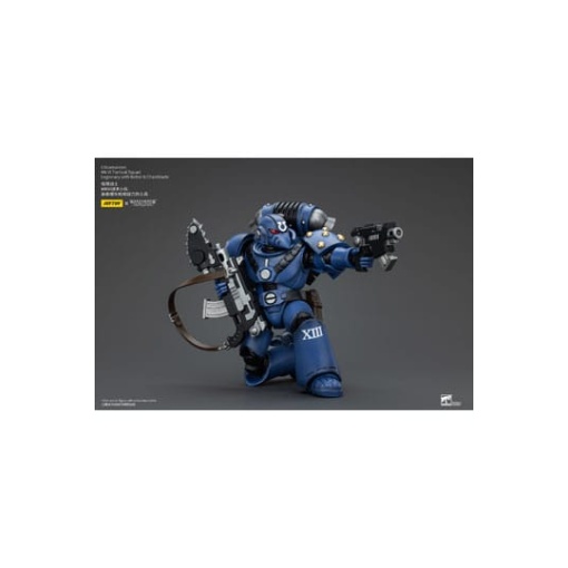 Warhammer The Horus Heresy Figura 1/18 Ultramarines MK VI Tactical Squad Legionary with Bolter& Chainblade 20 cm